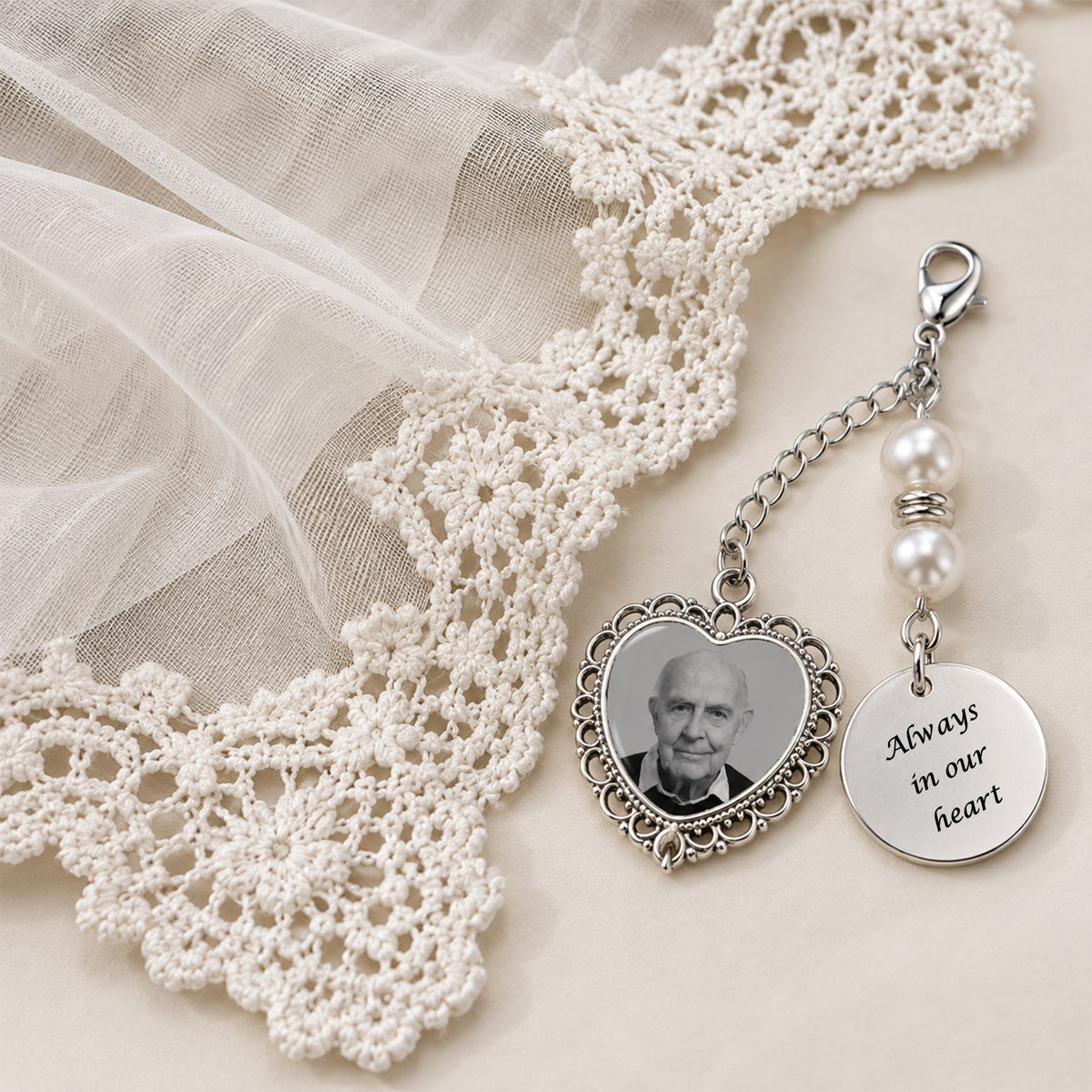 Personalized Wedding Memorial Decor, Custom Photo Pin & Lace Yarn Hanging