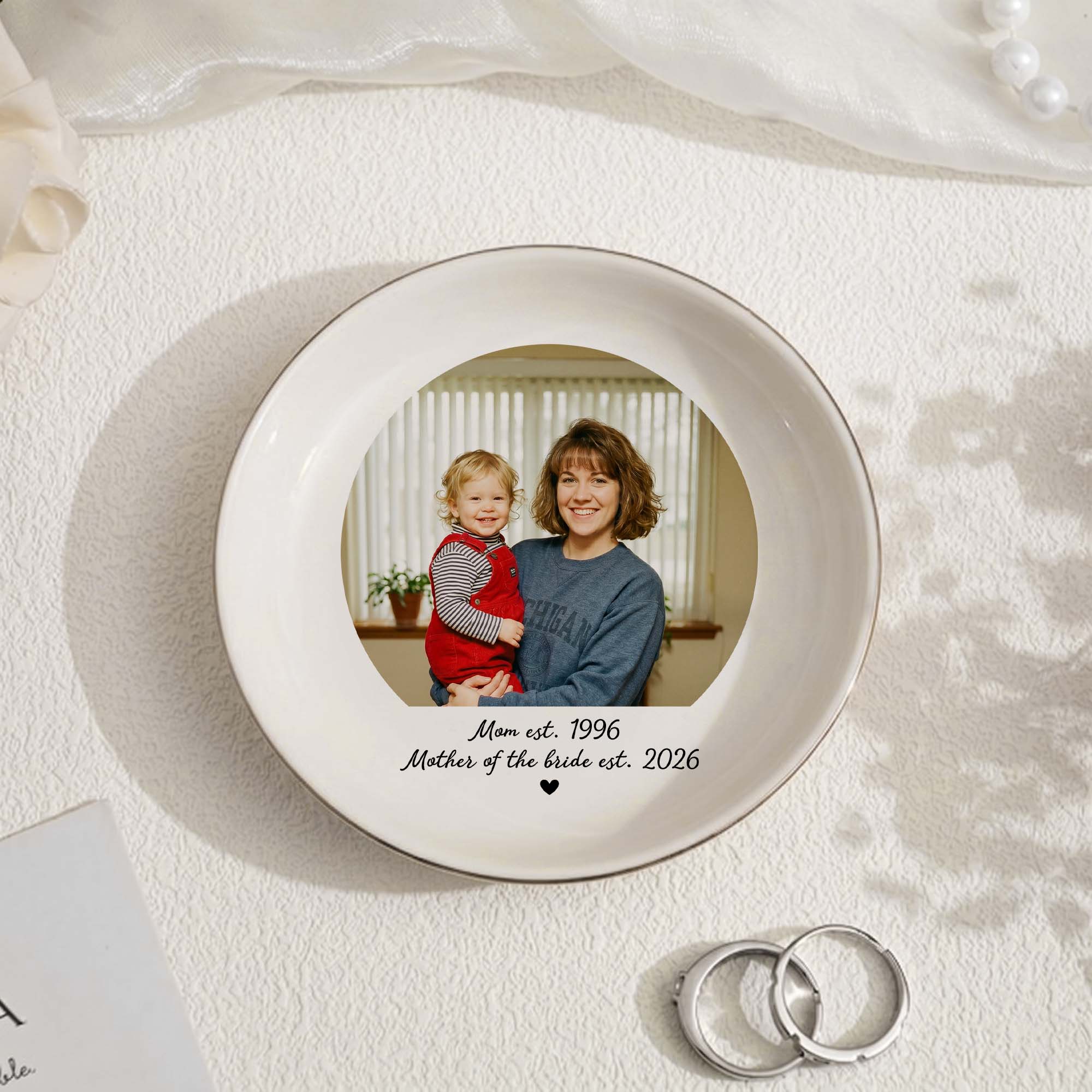 Personalized Photo Ring Dish – A Timeless Celebration of Love