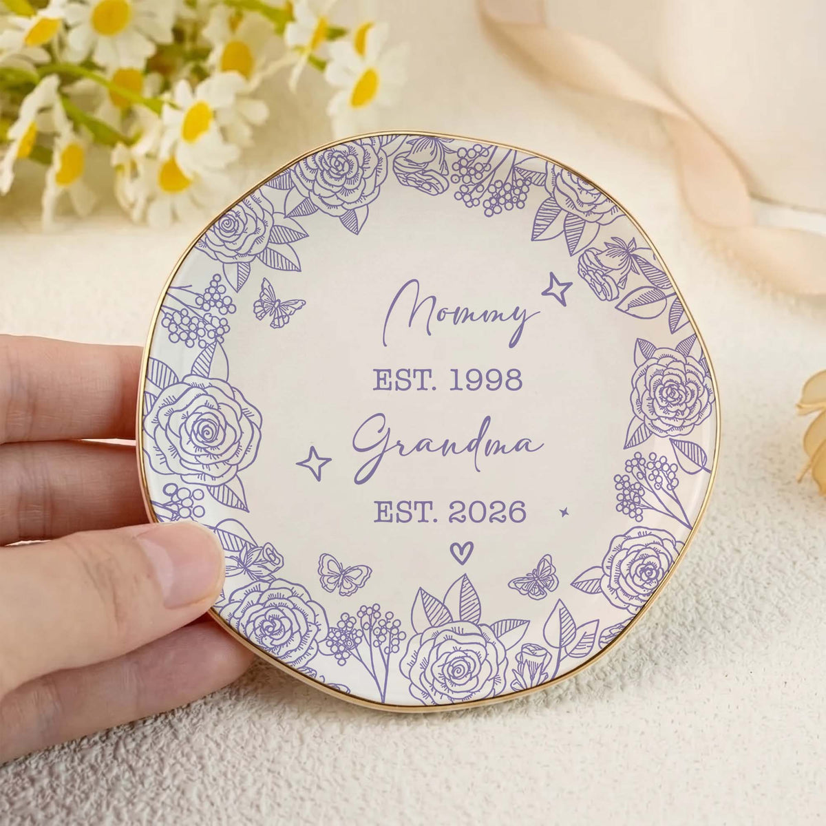 Personalized Grandma Ring Dish – A Timeless Celebration of Family