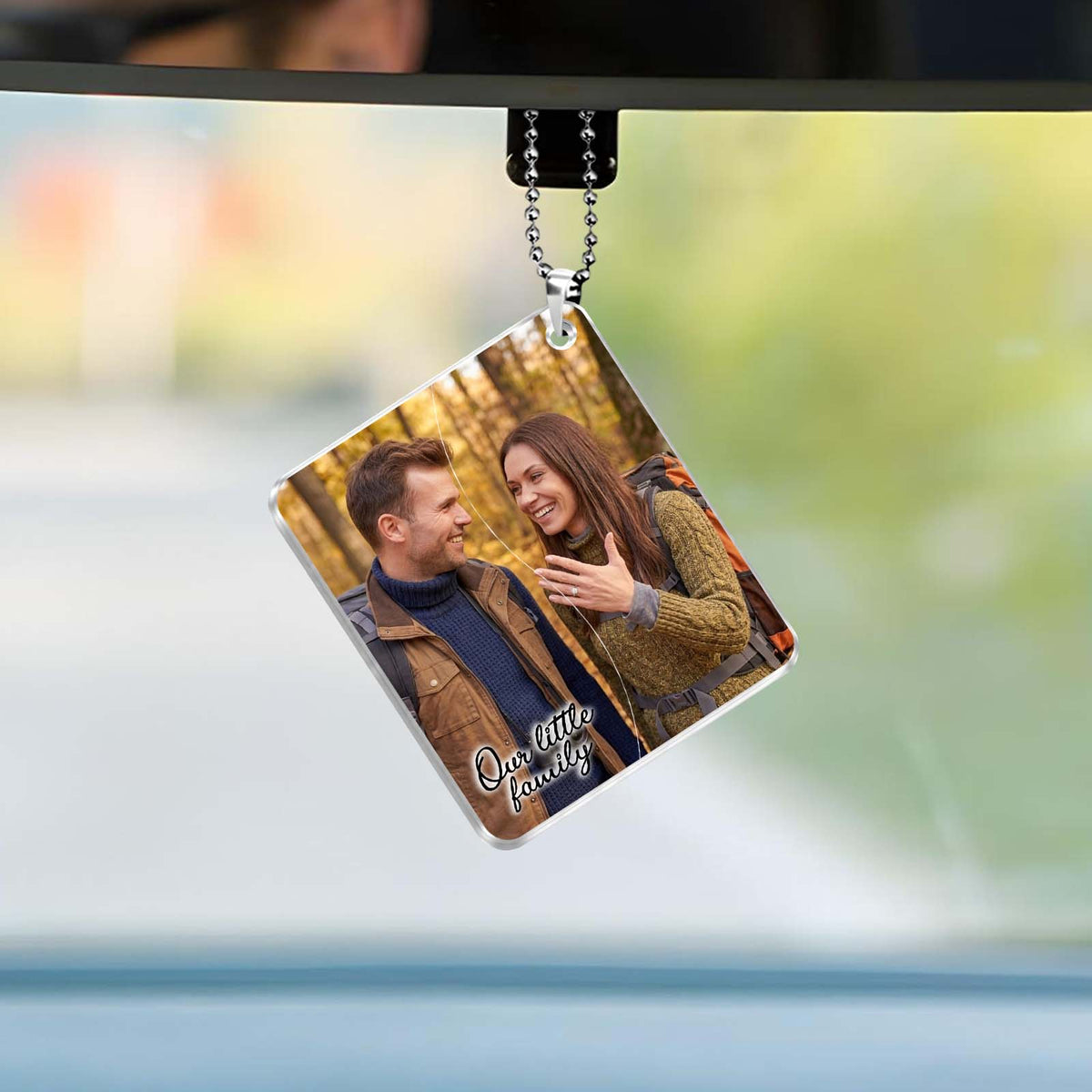 Personalized Hidden Slider Keychain – Couple & Baby Photo Gift