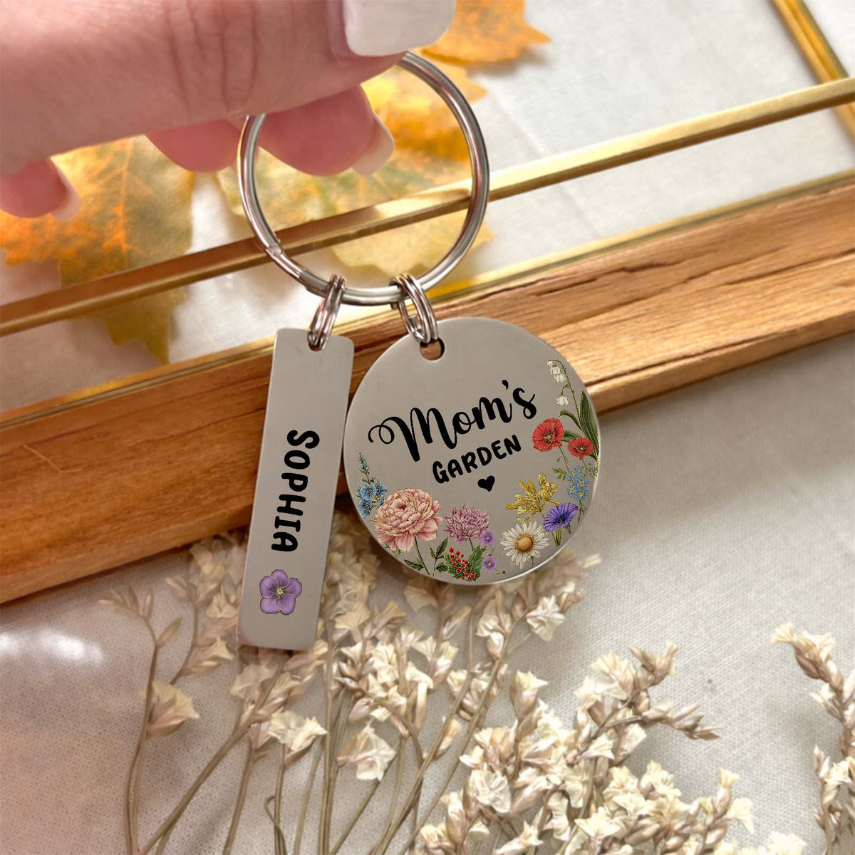 Personalized Mom’s Garden Stainless Steel Keychain – Custom Birth Flower Gift for Mom
