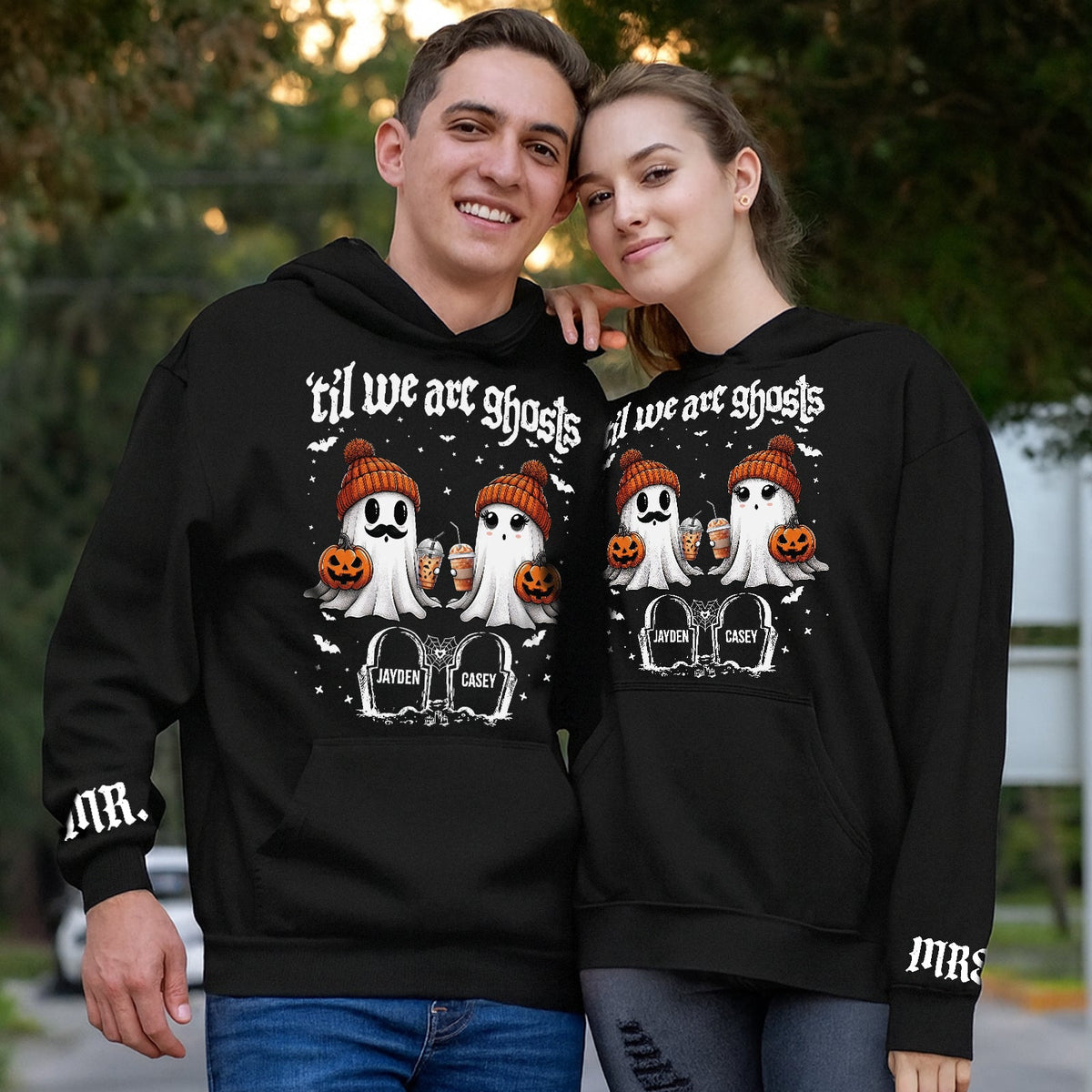 365Gifty personalized Halloween couple shirt black hoodies with matching ghost and pumpkin design