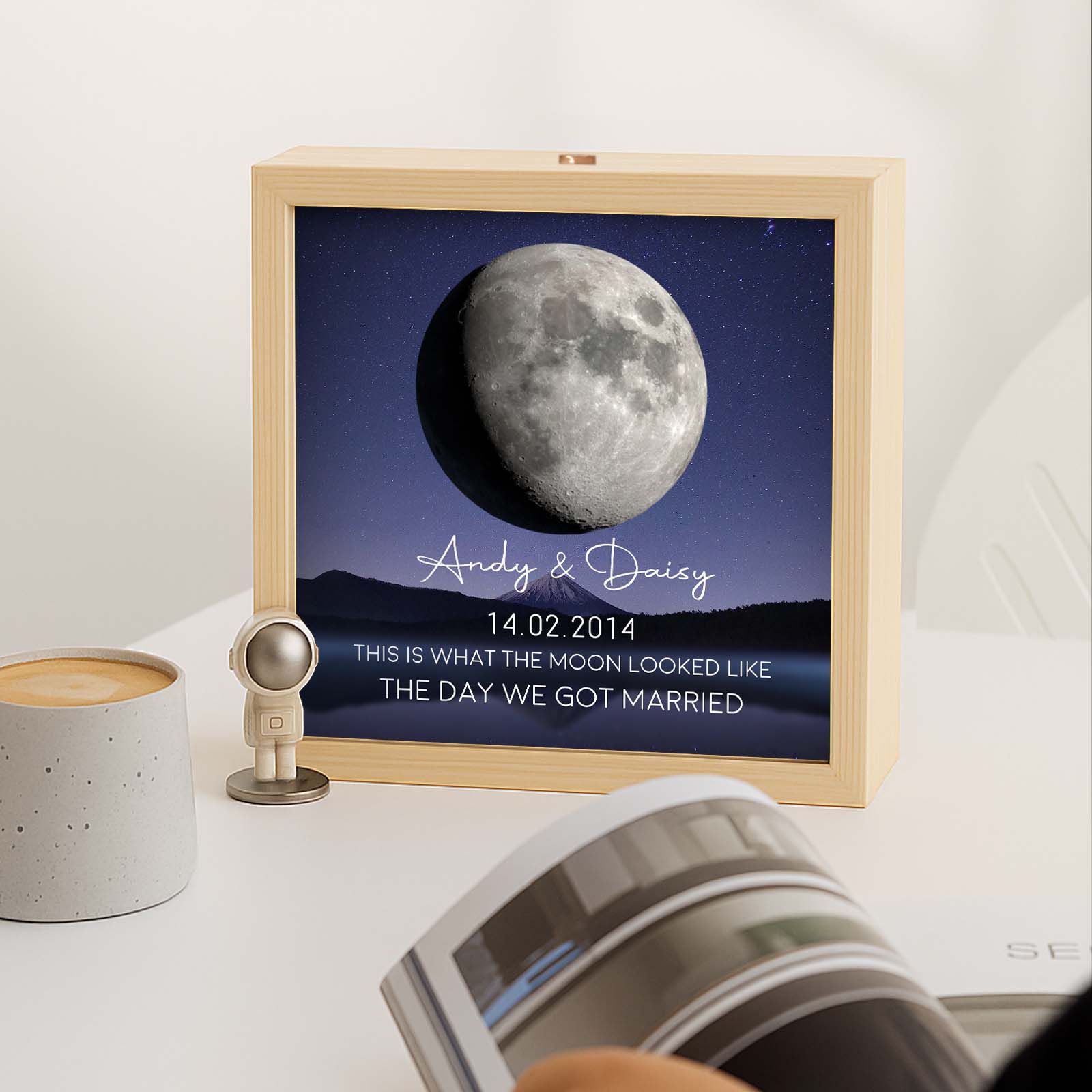 Custom couple lamp box gift featuring personalized moon and date design for memorable celebrations