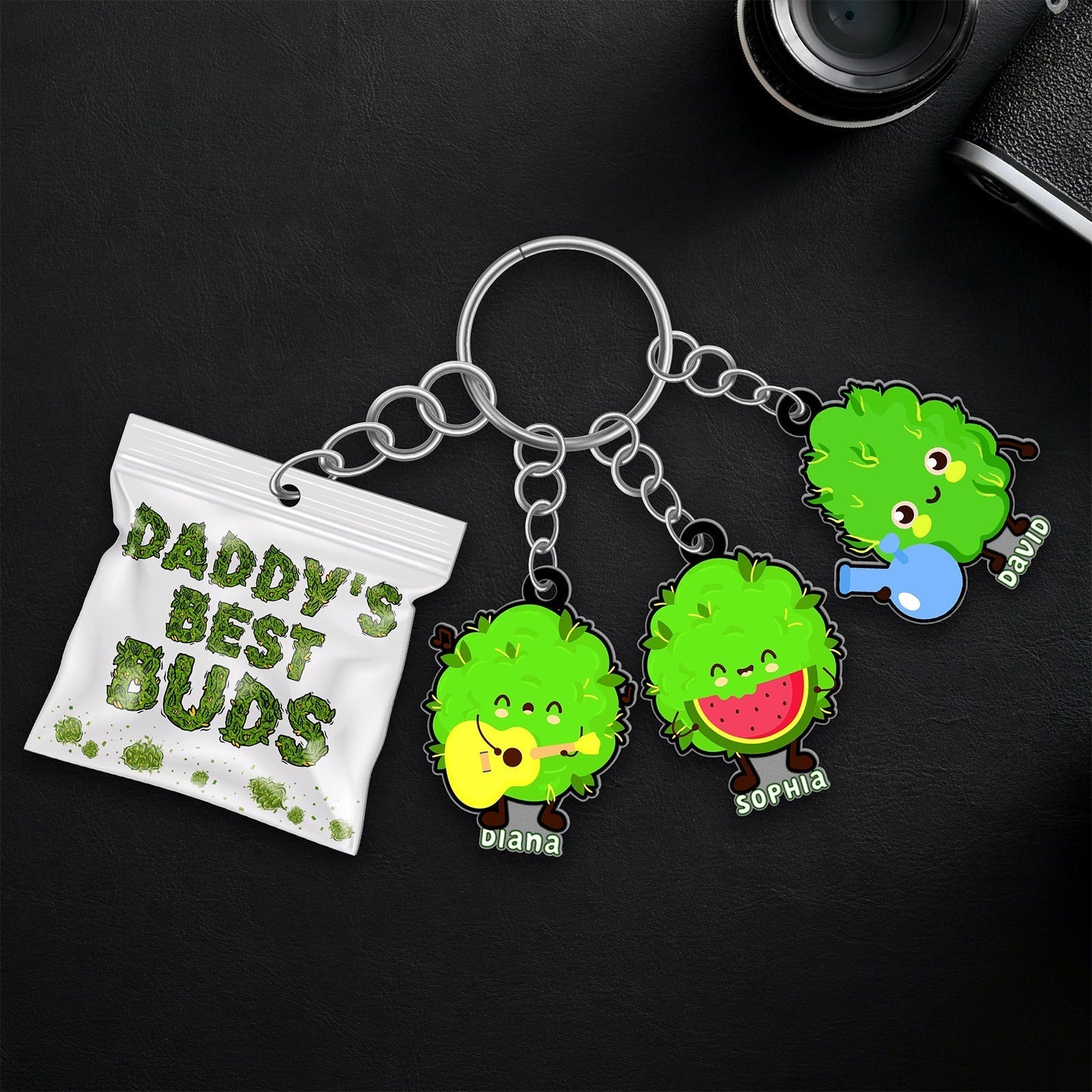 Personalized daddy keychain featuring cute cartoon trees with names Diana, Sophia, and Dad