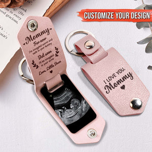 Personalized leather photo keychain in pink featuring a customizable design for memorable gifting