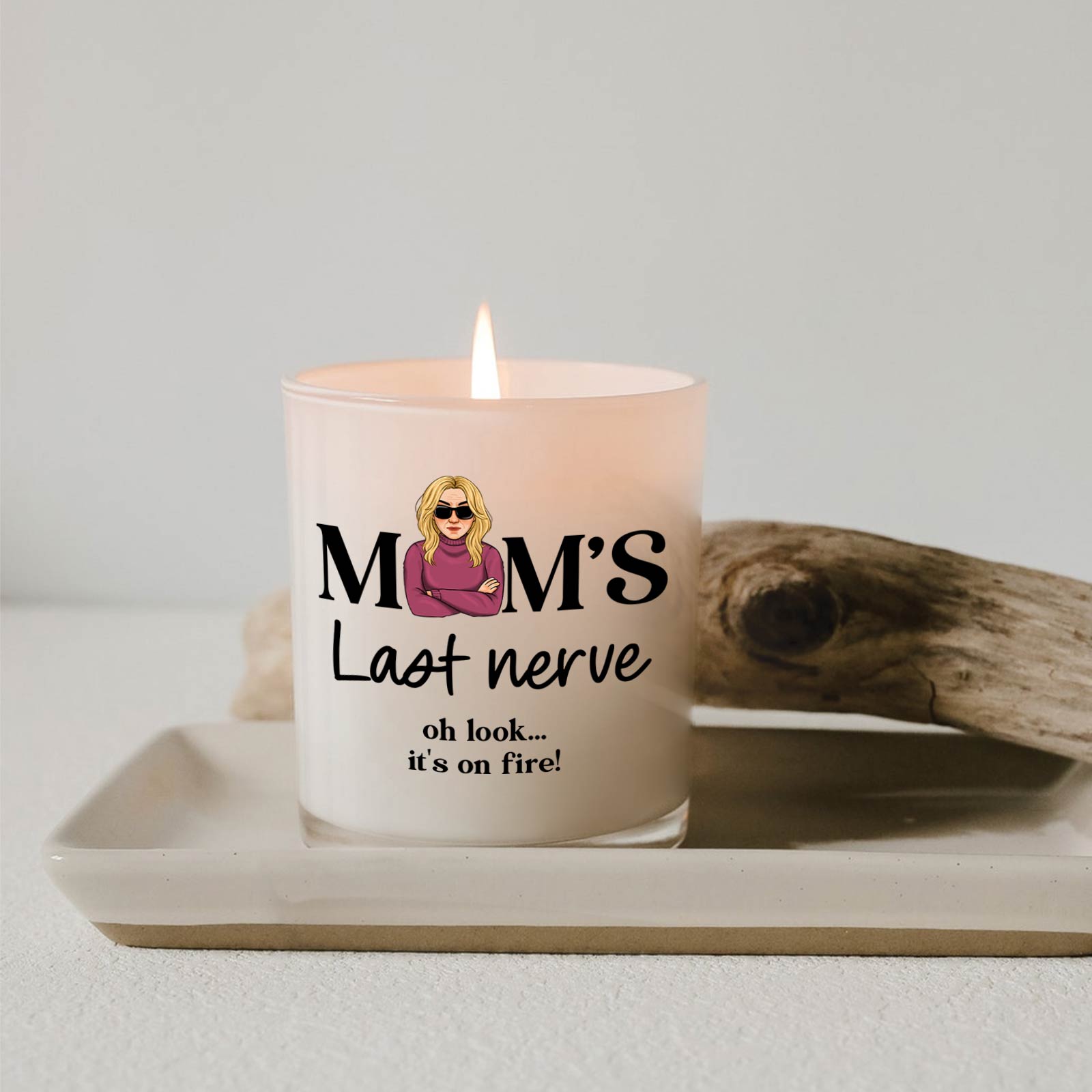 Personalized mom scented candle with humorous text and stylish design for gifting