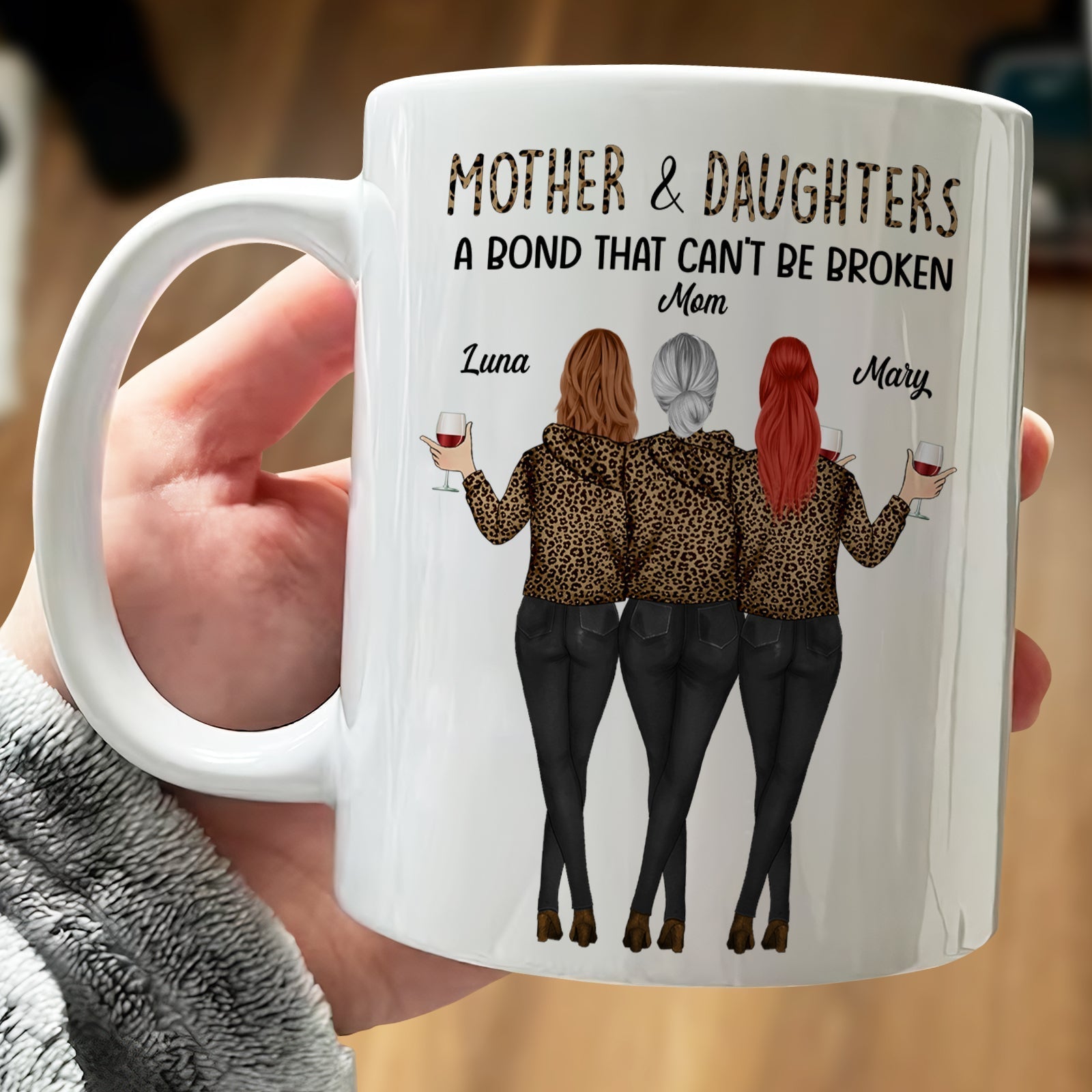 Personalized mother daughter mug featuring three women with the text A Bond That Can't Be Broken